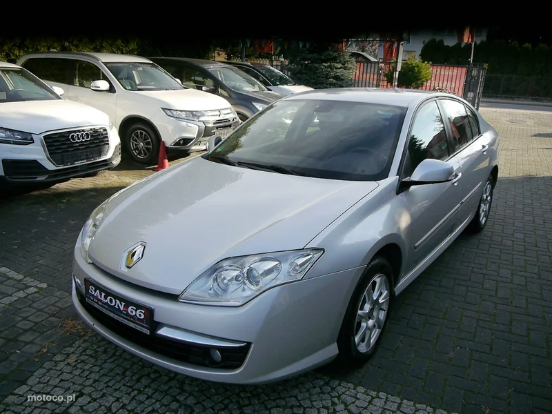 Renault Laguna III 4