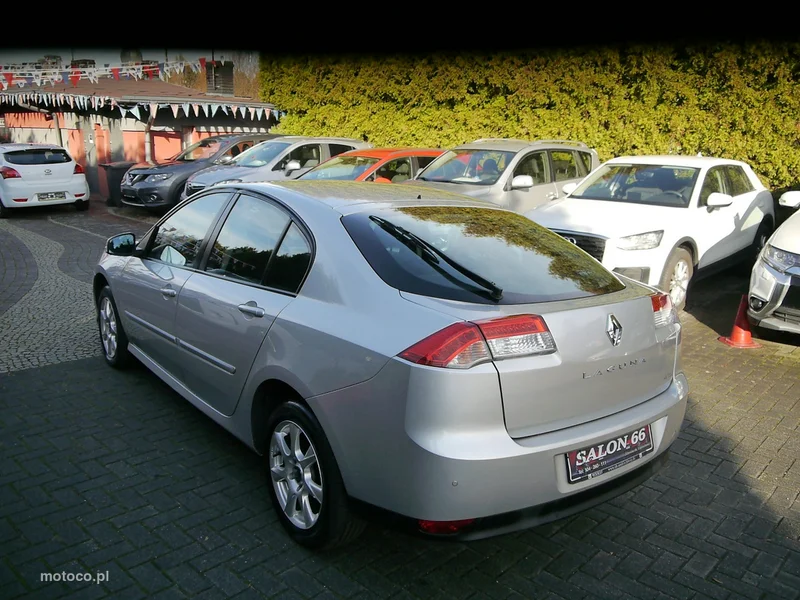 Renault Laguna III 6