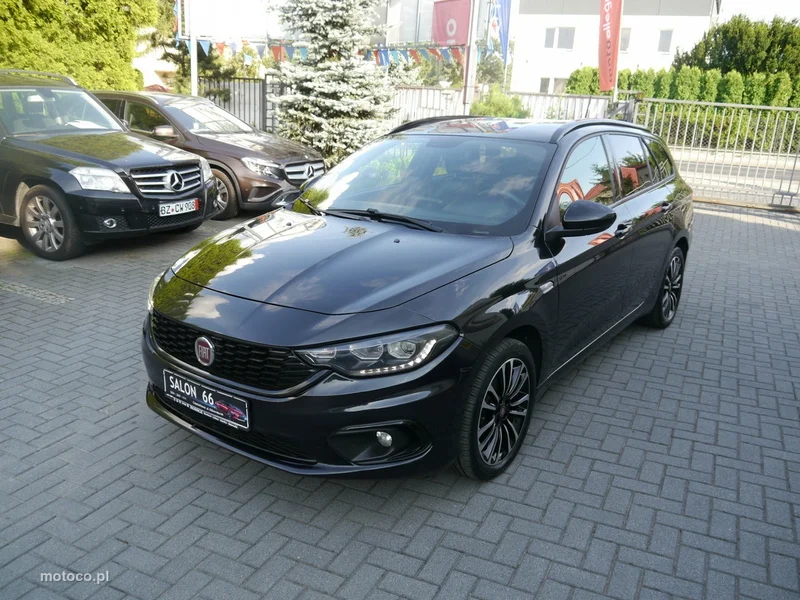 Fiat Tipo 8