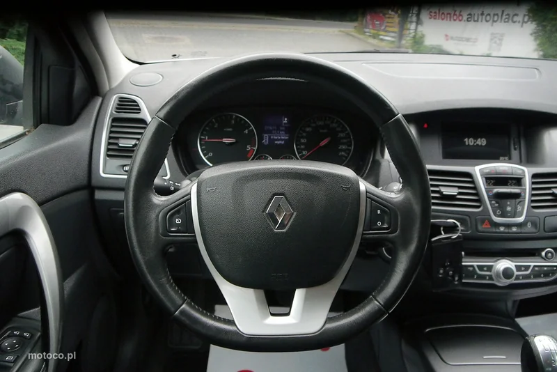 Renault Laguna III 15