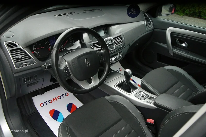 Renault Laguna III 24