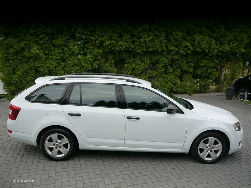 Skoda Octavia III 11