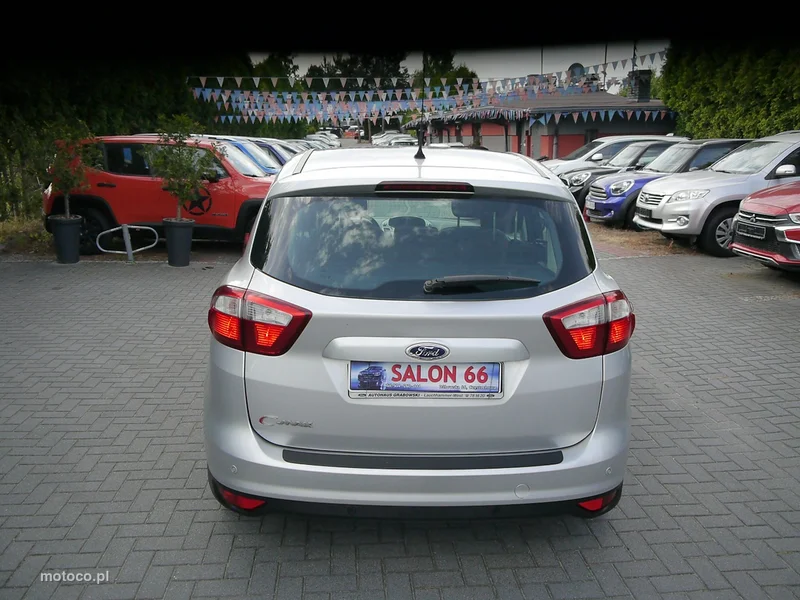 Ford C-Max II 12