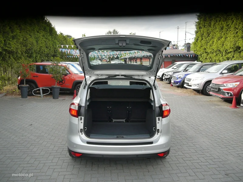 Ford C-Max II 13