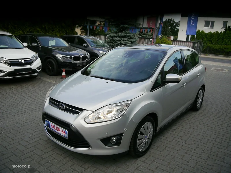Ford C-Max II 4