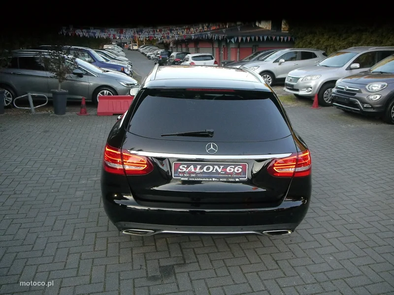 Mercedes-Benz Klasa C W205 C 180 11