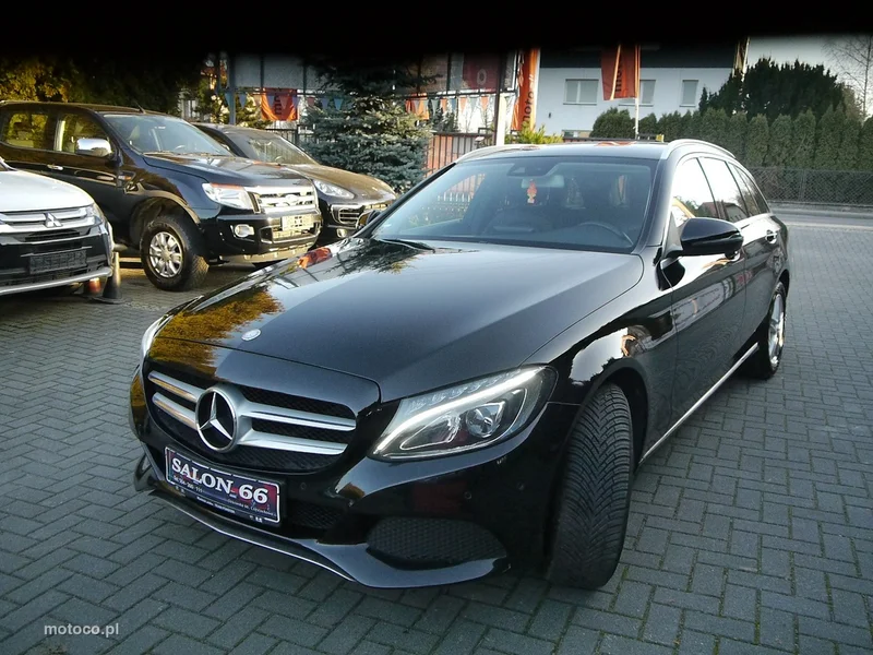 Mercedes-Benz Klasa C W205 C 180 8