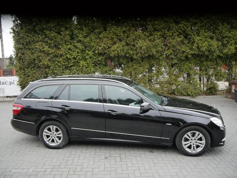 Mercedes-Benz Klasa E W212 E 220 11