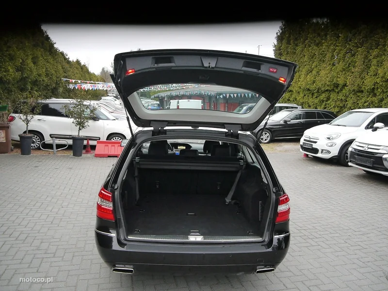 Mercedes-Benz Klasa E W212 E 220 13