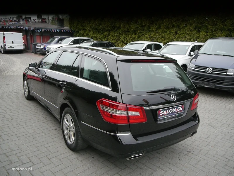 Mercedes-Benz Klasa E W212 E 220 6