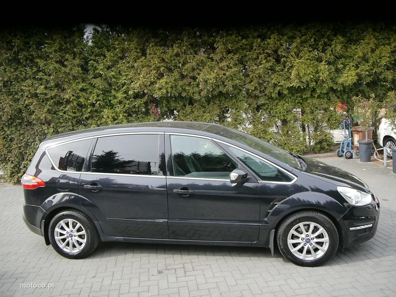 Ford S-Max I 11