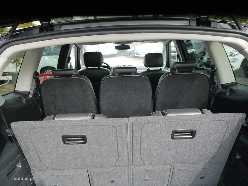 Ford S-Max I 16