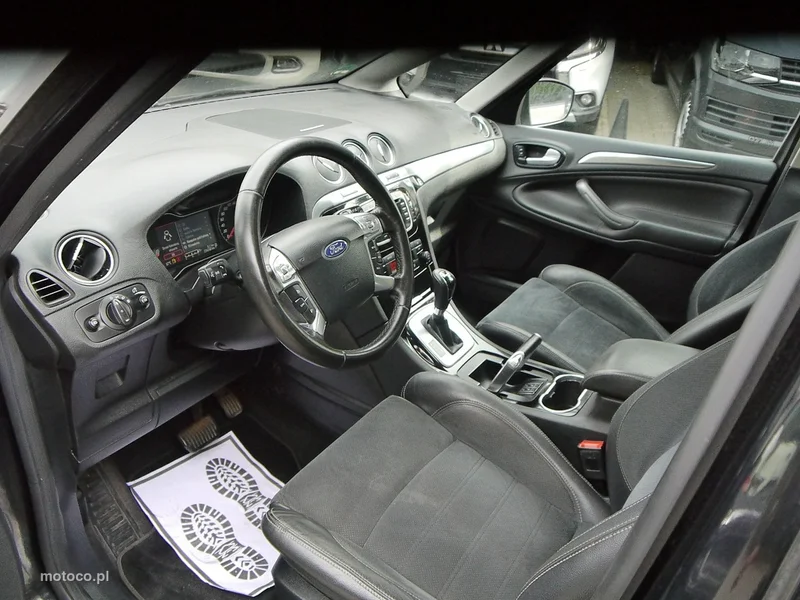 Ford S-Max I 23