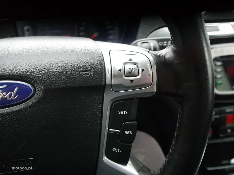 Ford S-Max I 30