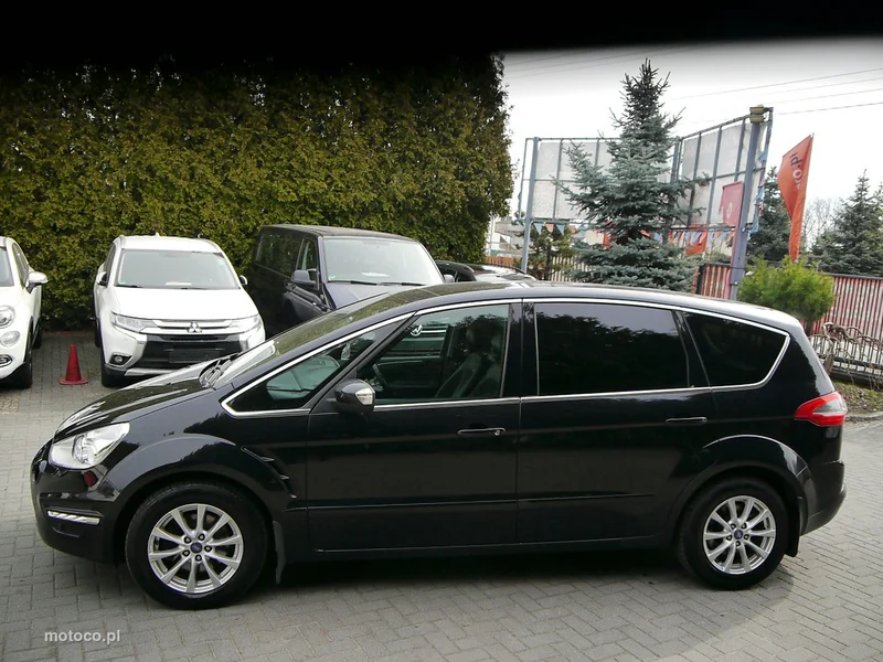 Ford S-Max I 10