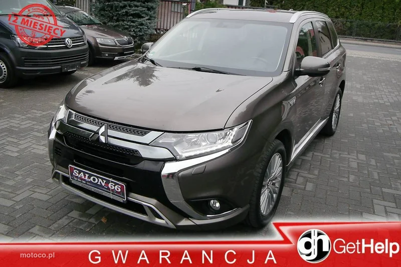 Mitsubishi Outlander 2