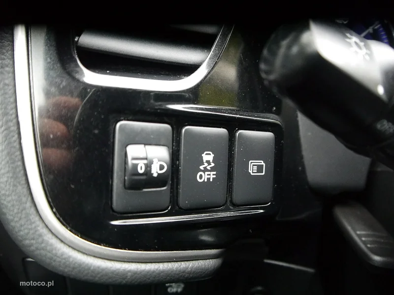 Mitsubishi Outlander 37