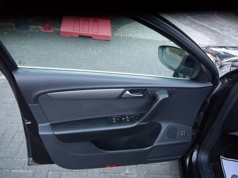 Volkswagen Passat B8 36