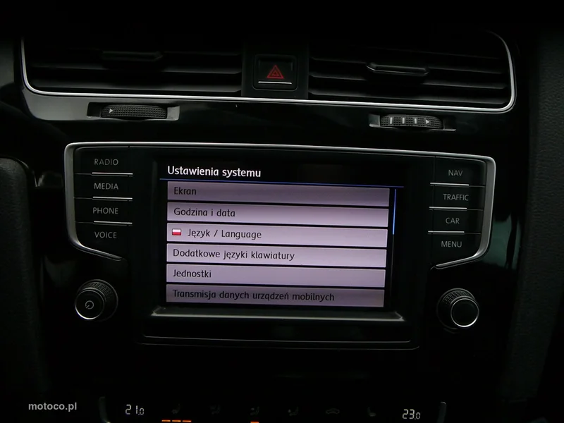 Volkswagen Golf VII 25