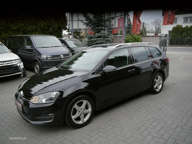 Volkswagen Golf VII 8