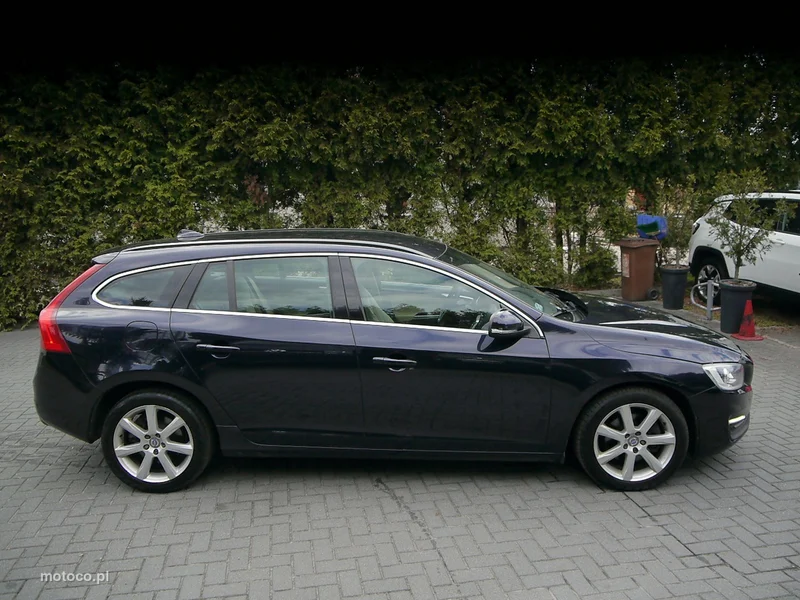 Volvo V60 11