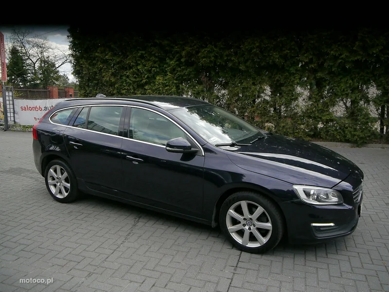 Volvo V60 14