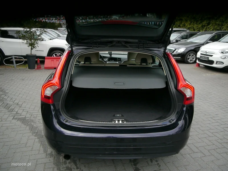 Volvo V60 18