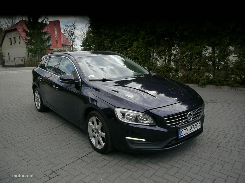 Volvo V60 3