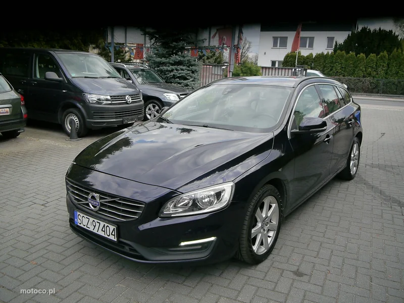 Volvo V60 4