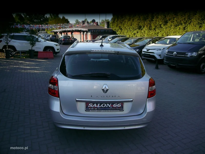 Renault Laguna III 16
