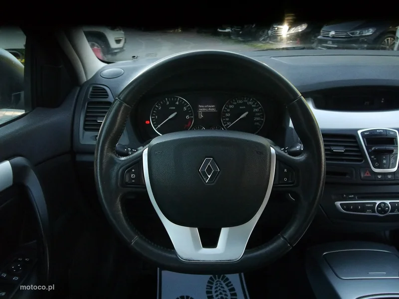 Renault Laguna III 18