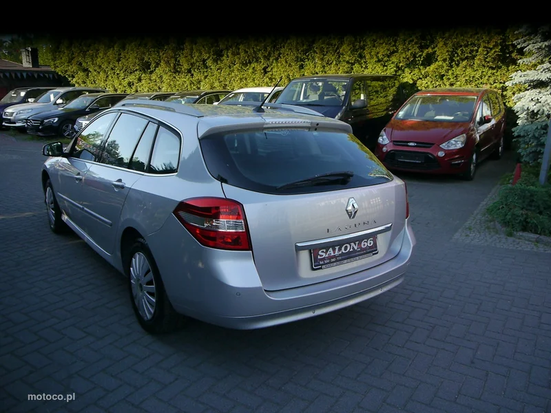 Renault Laguna III 6