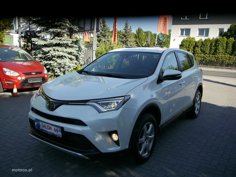 Toyota RAV 4 XA40 18