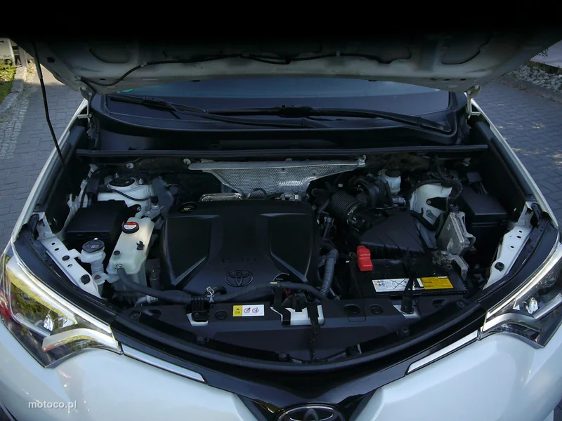 Toyota RAV 4 XA40 46