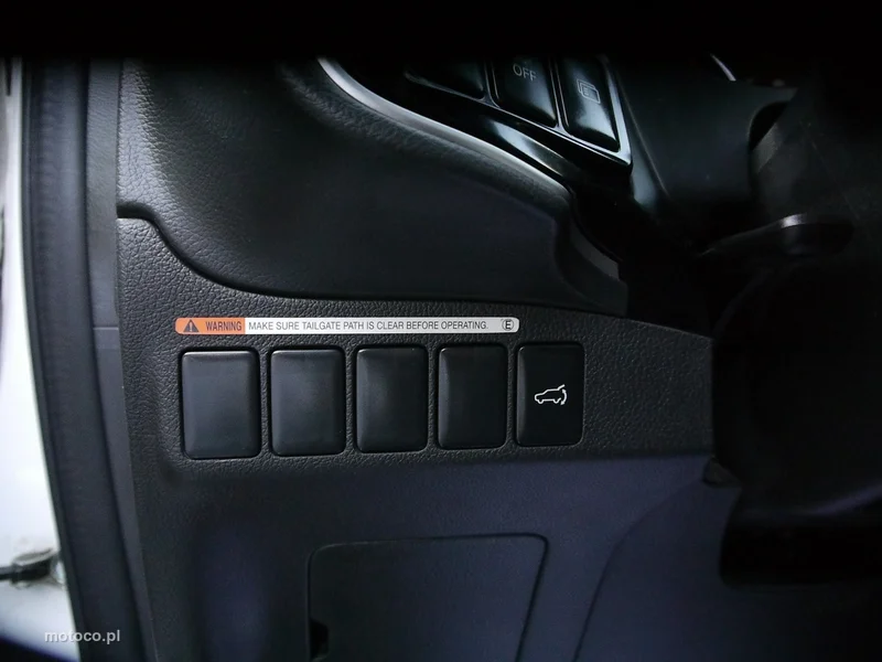 Mitsubishi Outlander 36