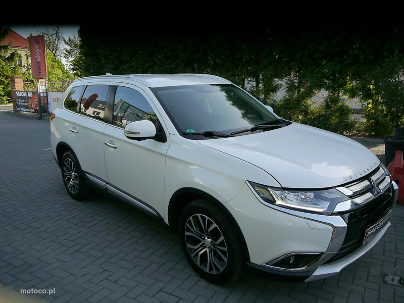 Mitsubishi Outlander 10