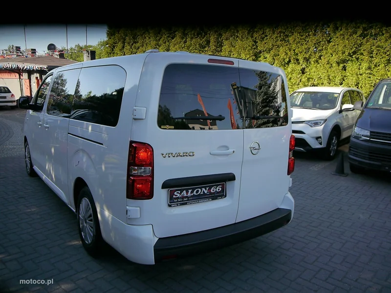 Opel Vivaro 18