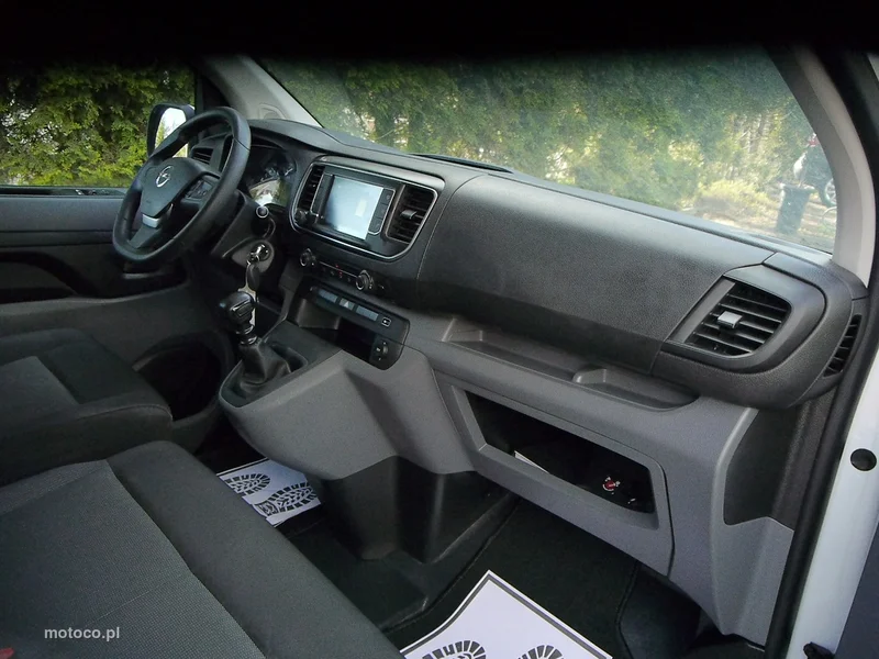 Opel Vivaro 33