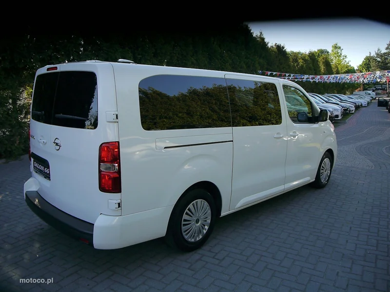 Opel Zafira C Tourer 10