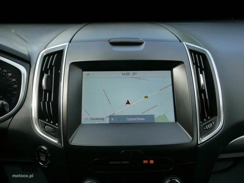 Ford S-Max II 21