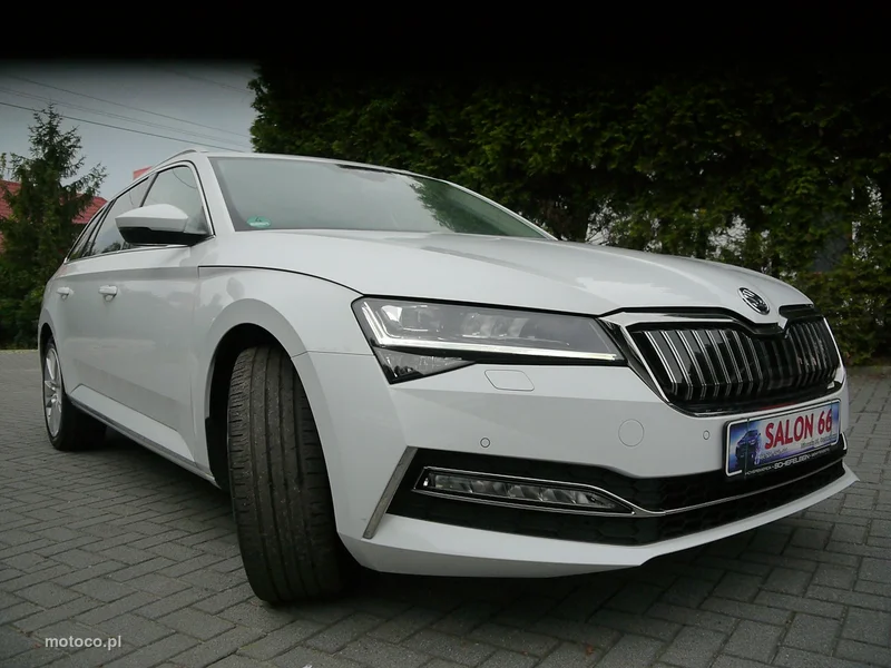 Skoda Superb III 14