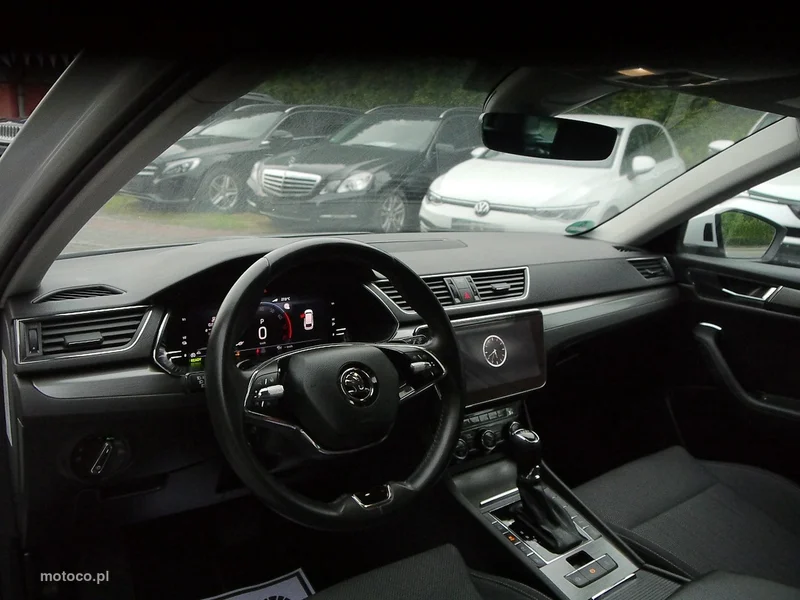 Skoda Superb III 31
