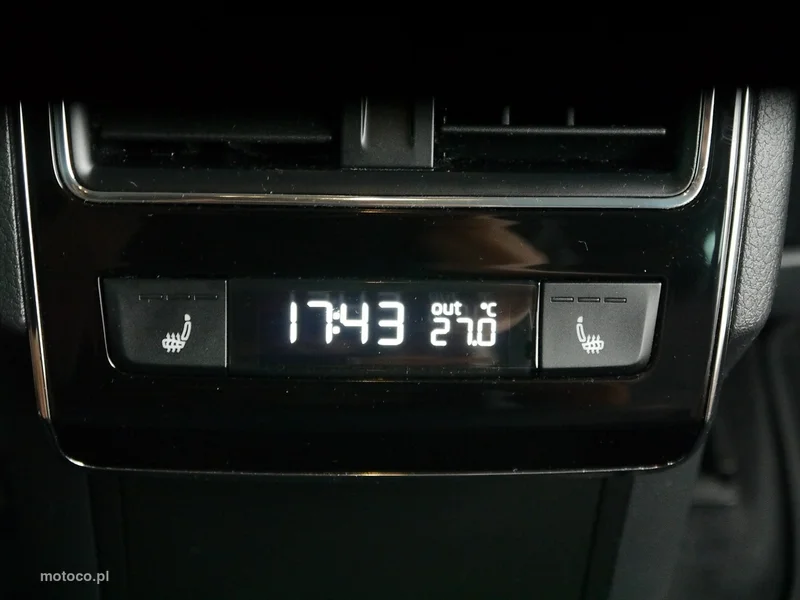 Skoda Superb III 38