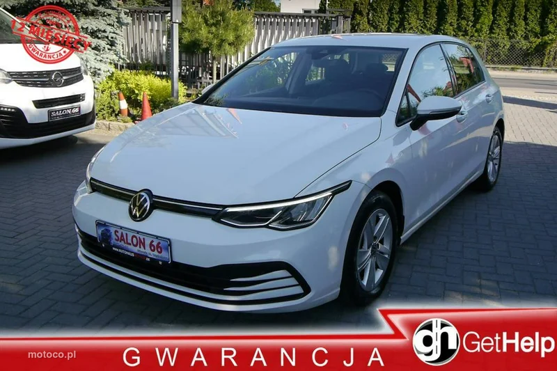 Volkswagen Golf VIII 2