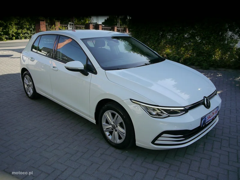 Volkswagen Golf VIII 14