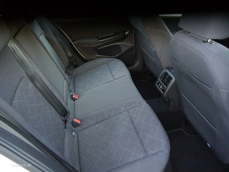 Volkswagen Golf VIII 34