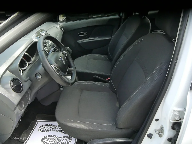 Dacia Sandero 19