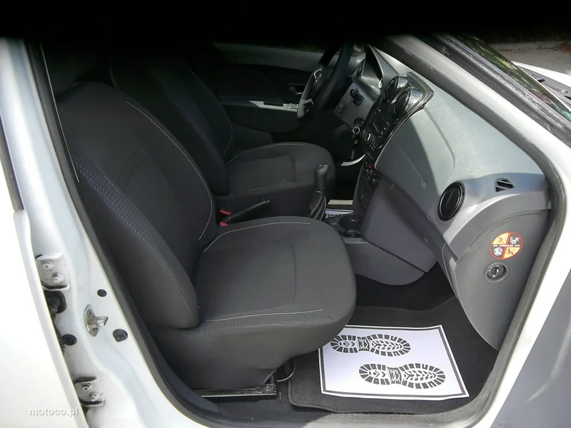 Dacia Sandero 20