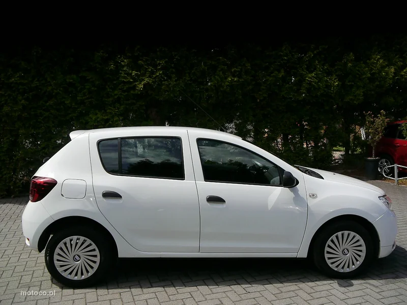 Dacia Sandero 9