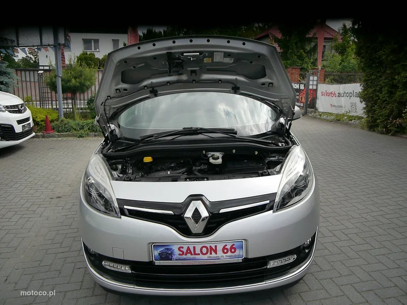 Renault Grand Scenic II 13
